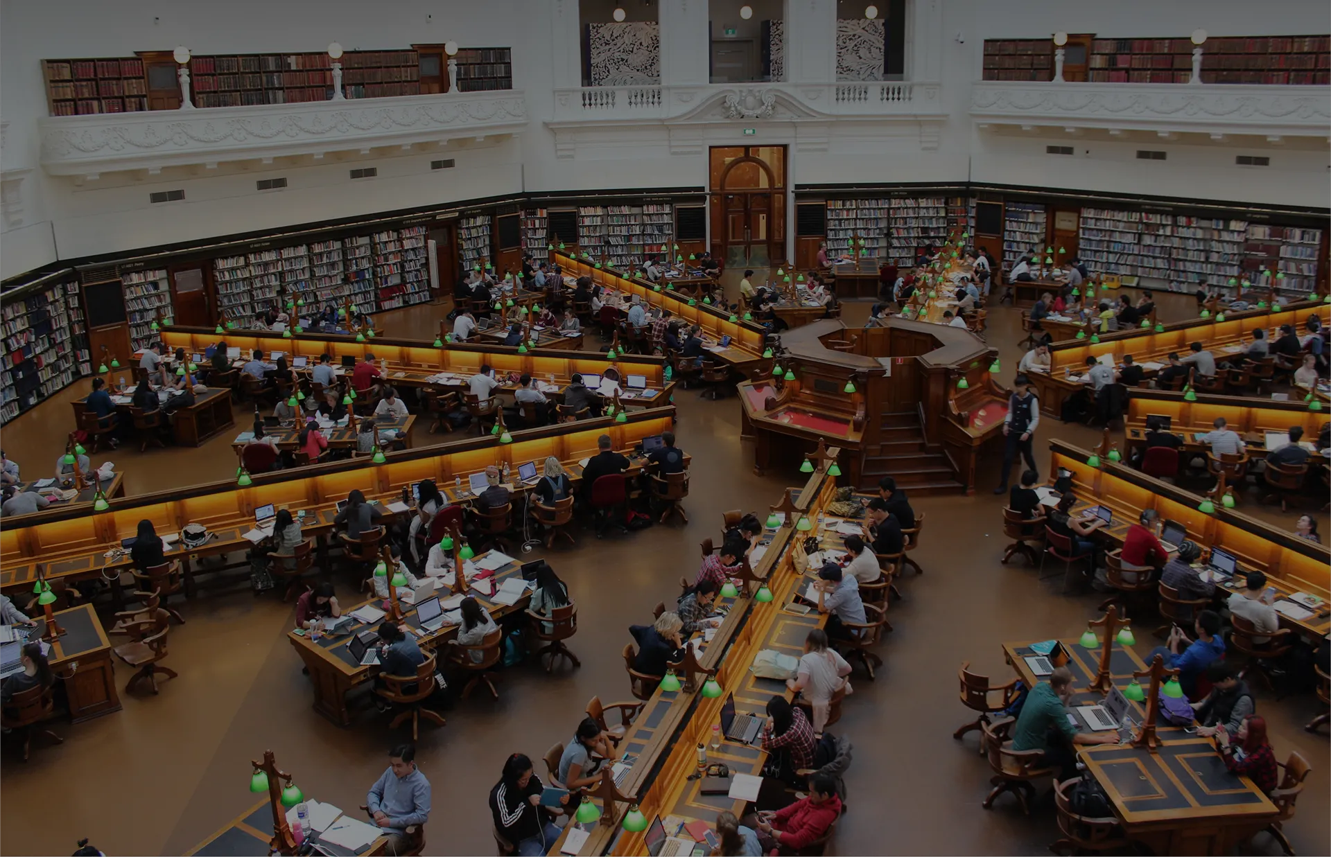 Textile plant with cooling units